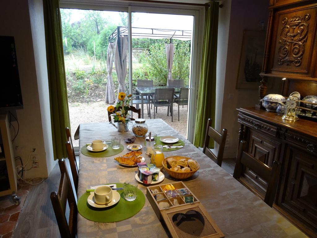 Datcha Bourguignonne, Chambres & Gite Maconge Exterior foto