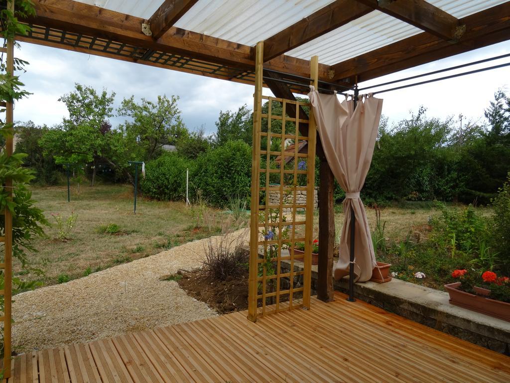 Datcha Bourguignonne, Chambres & Gite Maconge Exterior foto