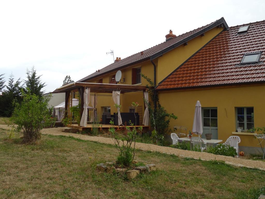 Datcha Bourguignonne, Chambres & Gite Maconge Exterior foto